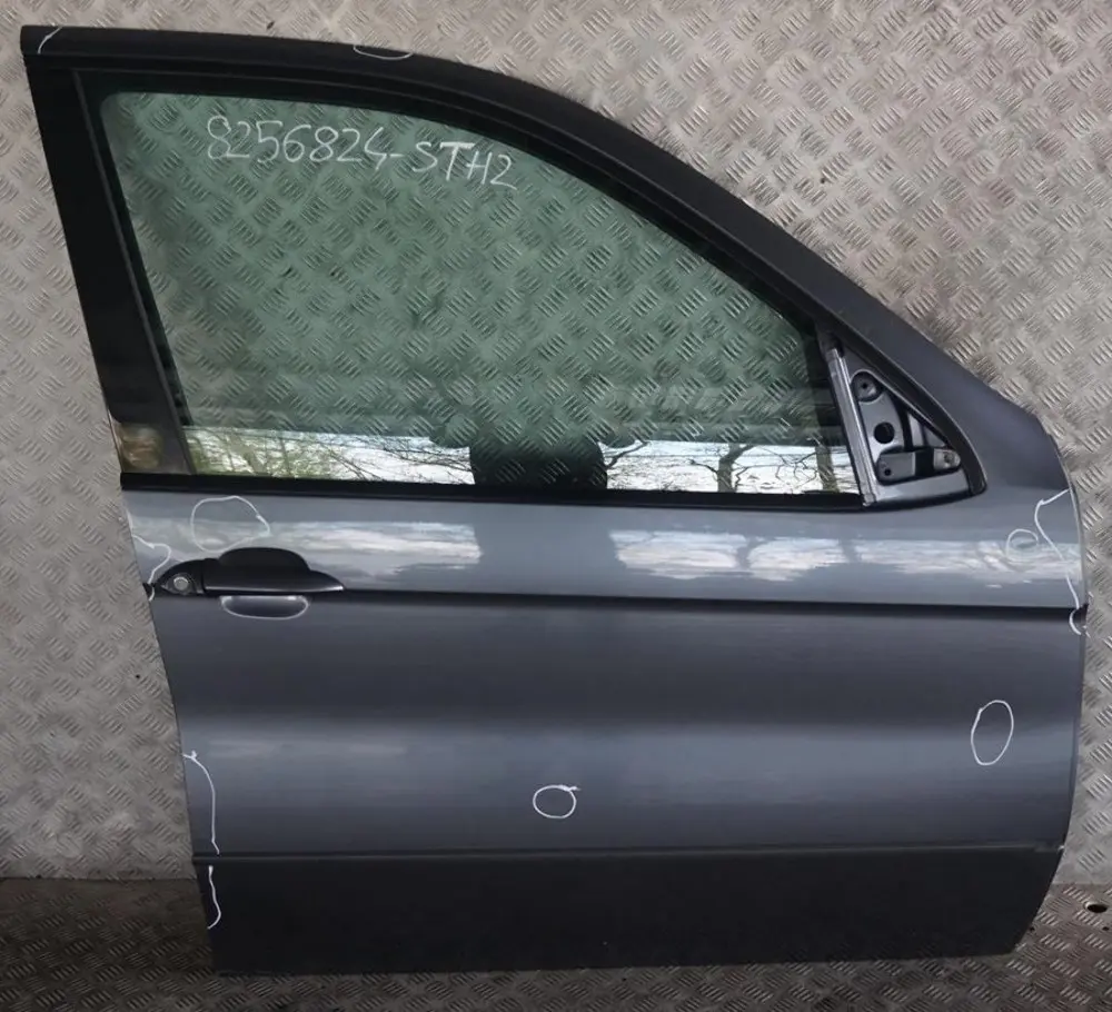 Door Front Right O/S Stahlgrau Steel Grey Metallic - 400 to BMW X5 Series E53 2 with Part number 8256824 BMW X5 Series E53 2 Door Front Right O/S Stahlgrau Steel Grey Metallic - 400 - SKU 8256824-STH2 - Part number 8256824
