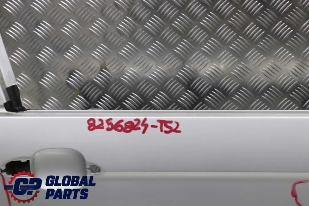 Beifahrer Tür vorne rechts Titansilber Titan Silber Metallic - 35 für BMW X5 er E53 mit Teilenummer 8256824 BMW X5 er E53 Beifahrer Tür vorne rechts Titansilber Titan Silber Metallic - 35 - SKU 8256824-TS2 - Teilenummer 8256824