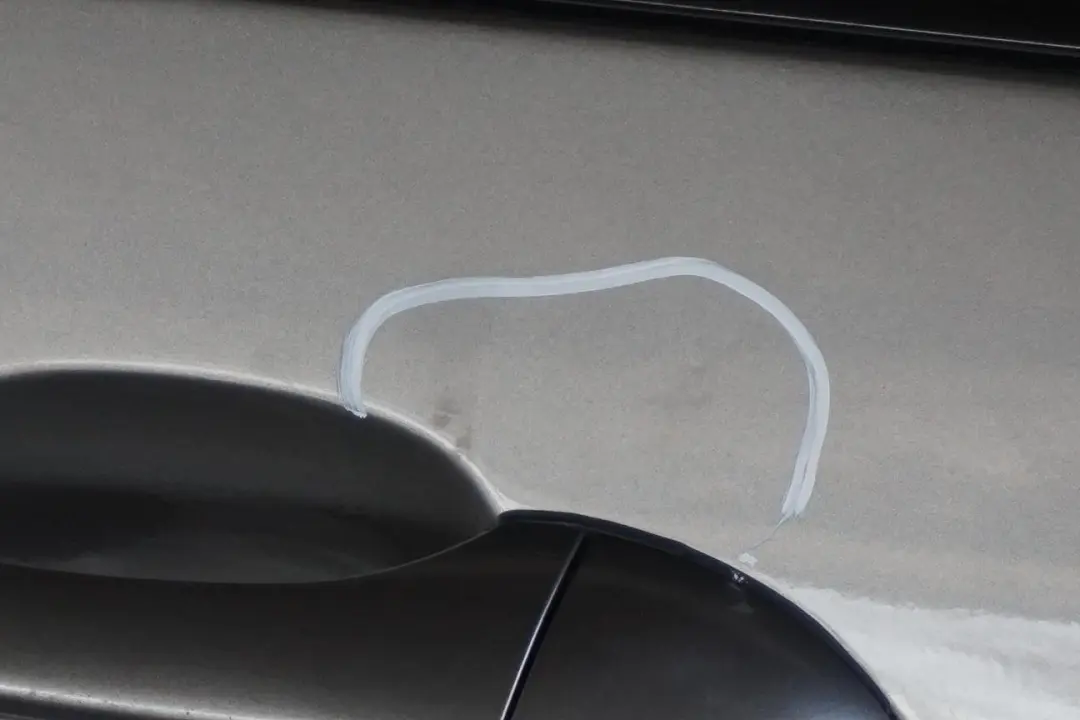 Lato Conducente Porta Posteriore Sinistra Grigio Sterling - 472 per BMW X5 E53 con numero di parte 8256827-STG BMW X5 E53 Lato Conducente Porta Posteriore Sinistra Grigio Sterling - 472 - SKU 8256827-STG - Numero di parte 8256827-STG