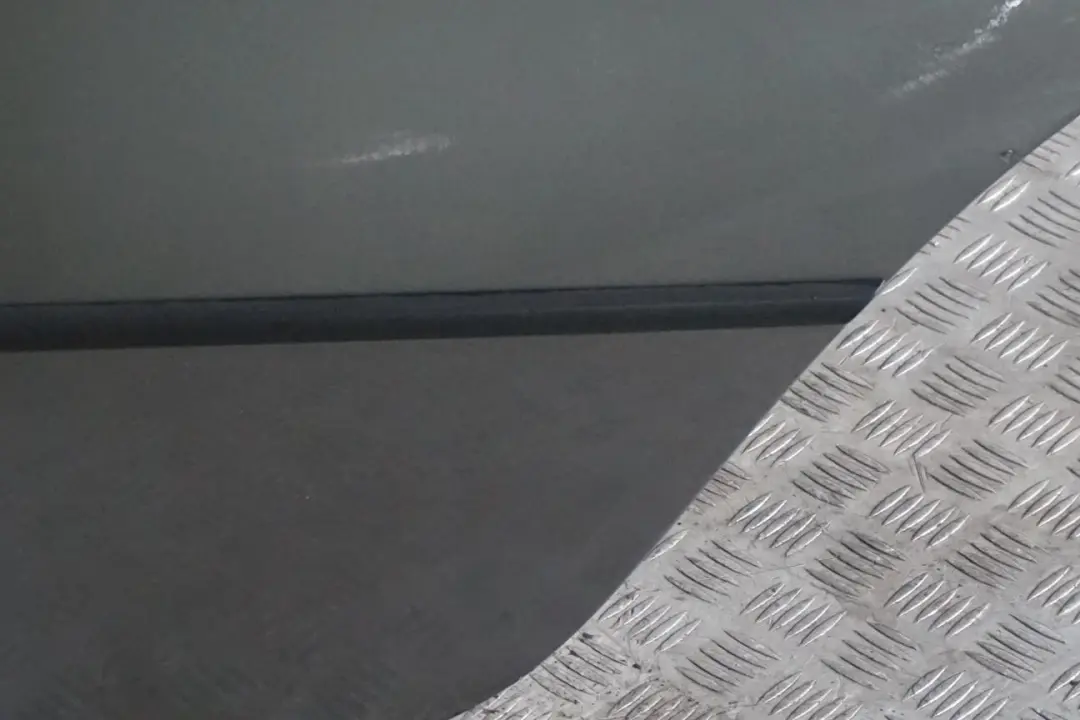 BMW E53 X5 Drzwi lewy tył tylne lewe Sterlinggrau - SKU 8256827-STG1 - Numer Części 8256827-STG