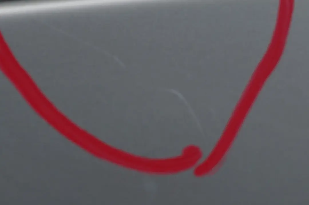 Fahrerseite Tür hinten links Titansilber Titan Silber Metallic für BMW X5 er 8 E53 mit Teilenummer 8256827 BMW X5 er 8 E53 Fahrerseite Tür hinten links Titansilber Titan Silber Metallic - SKU 8256827-TS8 - Teilenummer 8256827