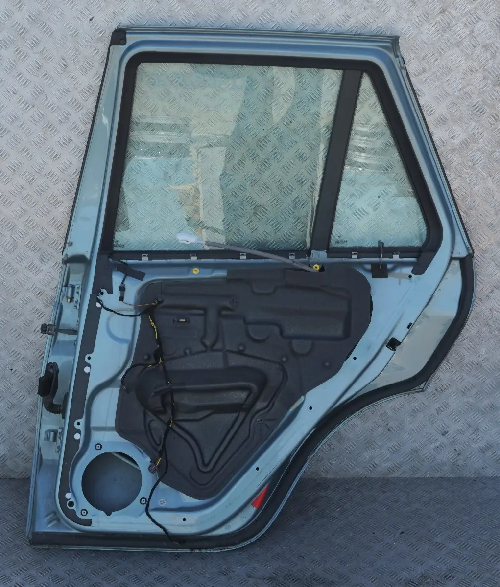 Door Rear Right O/S Graugruen Grey Green Metallic - 442 to BMW X5 Series E53 1 with Part number 8256828 BMW X5 Series E53 1 Door Rear Right O/S Graugruen Grey Green Metallic - 442 - SKU 8256828-GG1 - Part number 8256828