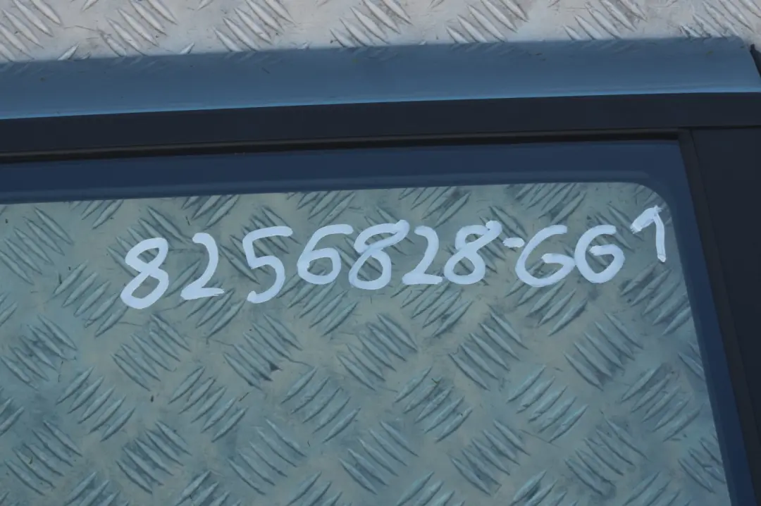 BMW X5 E53 Puerta Trasera Derecha Verde Gris Metálico - 442 - SKU 8256828-GG1 - Número de pieza 8256828