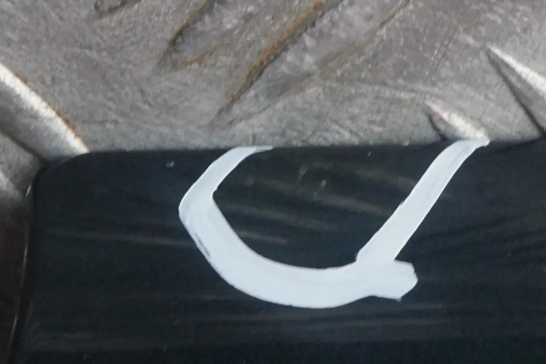 Arriere Droite Vert Oxford Vert Metallique pour BMW X5 E53 Porte à propos du numéro de pièce 8256828 BMW X5 E53 Porte Arriere Droite Vert Oxford Vert Metallique - SKU 8256828-OXF1 - Numéro de pièce 8256828