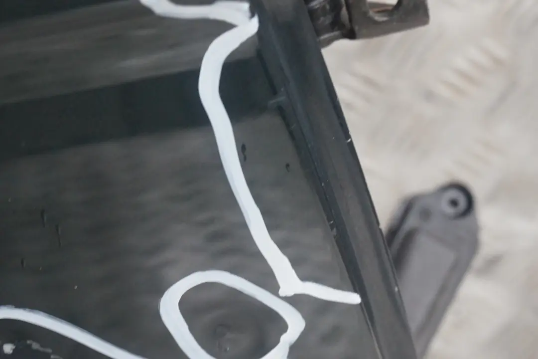 Beifahrer Tür hinten rechts Oxfordgrün Oxford Grün Metallic 430 für BMW X5 er E53 mit Teilenummer 8256828 BMW X5 er E53 Beifahrer Tür hinten rechts Oxfordgrün Oxford Grün Metallic 430 - SKU 8256828-OXF1 - Teilenummer 8256828