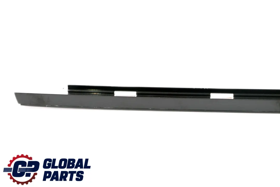 BMW X5 E53 Puerta Trasera Derecha Ventana Marco Cubierta Glanzschwarz Negro - SKU 8257686 - Número de pieza 8257686