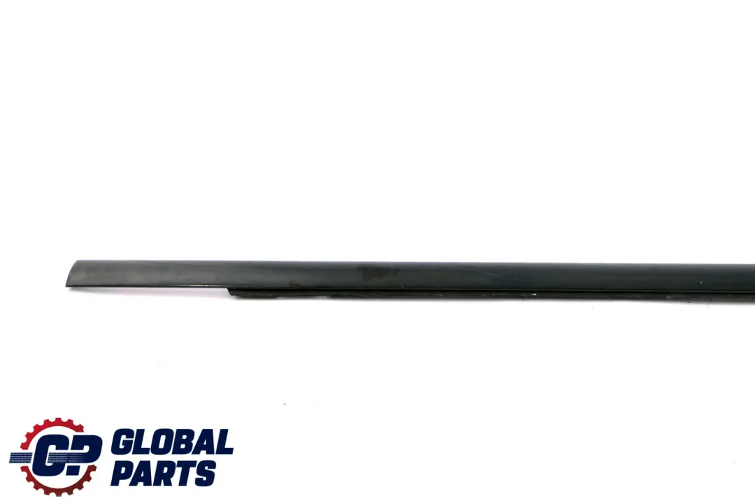 BMW X5 Serie E53 Cache Logement Ext. Gauche, NOIR BRILLANT - SKU 8257701 - Numéro de pièce 8257701