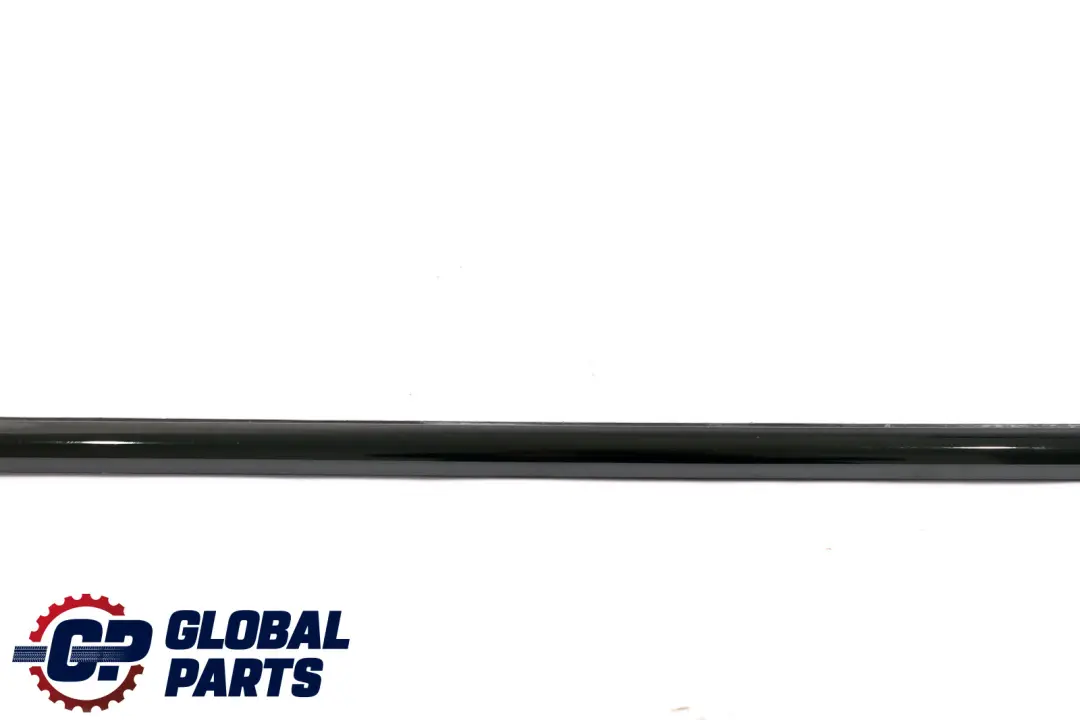 BMW X5 er E53 Schachtabdeckung aussen vorne rechtsGLANZ SCHWARZ - SKU 8257702 - Teilenummer 8257702