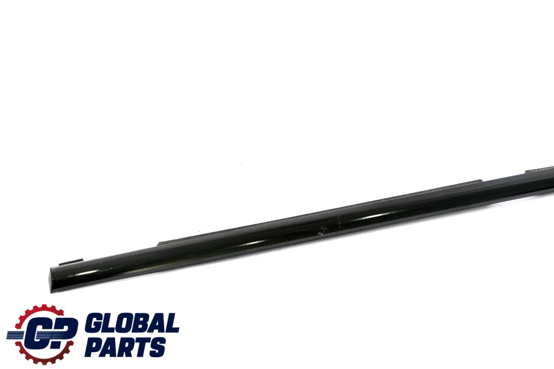 BMW X5 Series E53 Rear Right Door O/S Outer Weatherstrip Glanzschwarz High Gloss - SKU 8257704 - Part number 51348257704