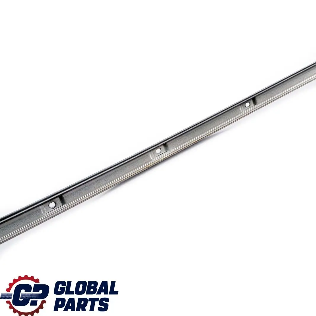 Listwa Szyby Drzwi Prawy Przód Chrom do BMW X5 E53 o numerze 8257706 BMW X5 E53 Listwa Szyby Drzwi Prawy Przód Chrom - SKU 8257706 - Numer Części 8257706