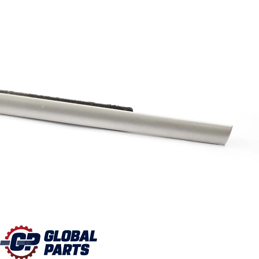 BMW X5 E53 1 Plaque D'egout Exterieur a L'Avant Gauche Chrome - SKU 8257719-1 - Numéro de pièce 8257719