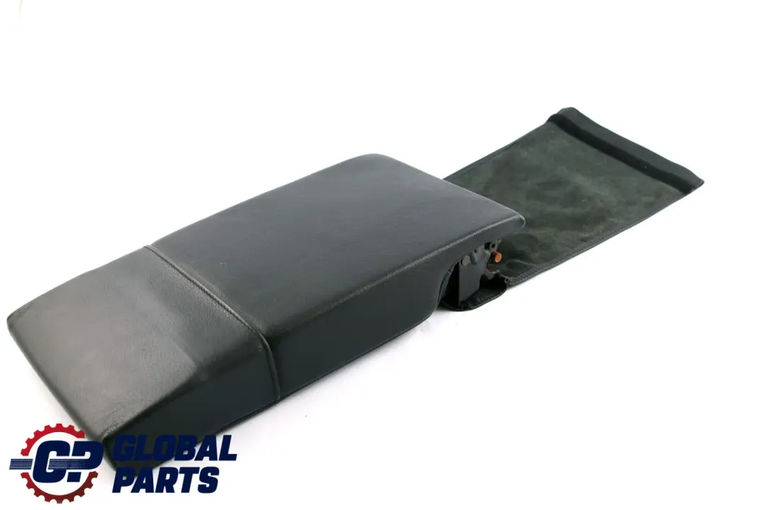Reihe E46 Rücksitz Hinten Armlehne Leder Montana Schwarz für BMW 3 mit Teilenummer 8257776 BMW 3 Reihe E46 Rücksitz Hinten Armlehne Leder Montana Schwarz - SKU 8257776 - Teilenummer 8257776