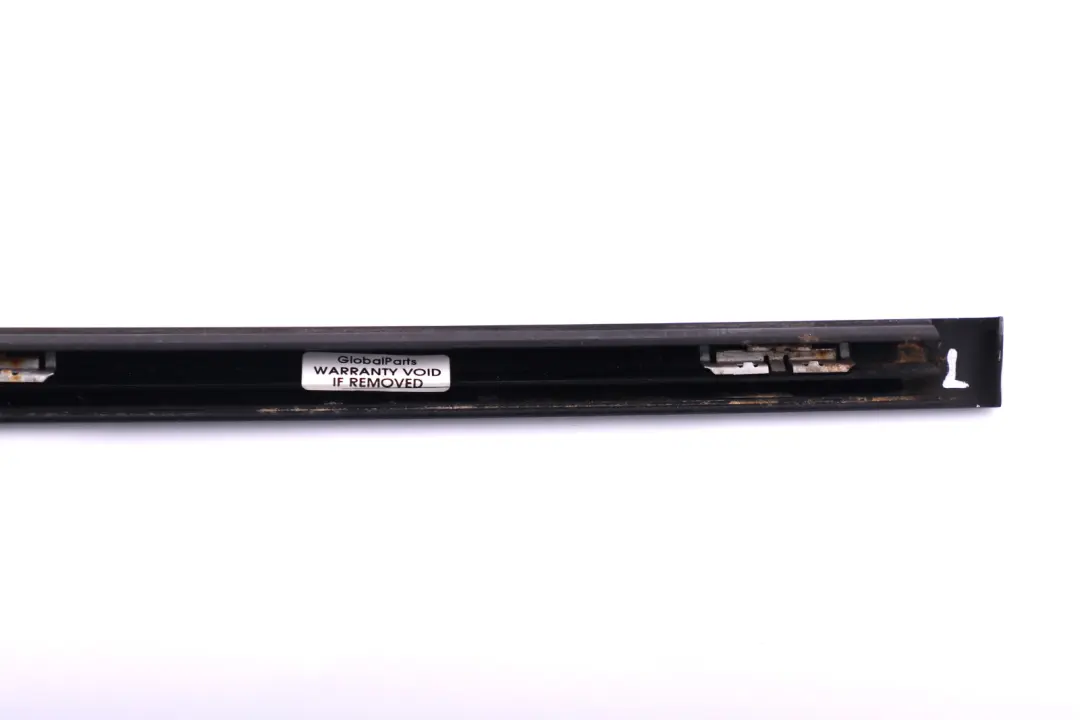 BMW X5 E53 Acabado Ventana Lateral Trasera Izquierda Alto Brillo Glanzschwarz - SKU 8257935 - Número de pieza 8257935