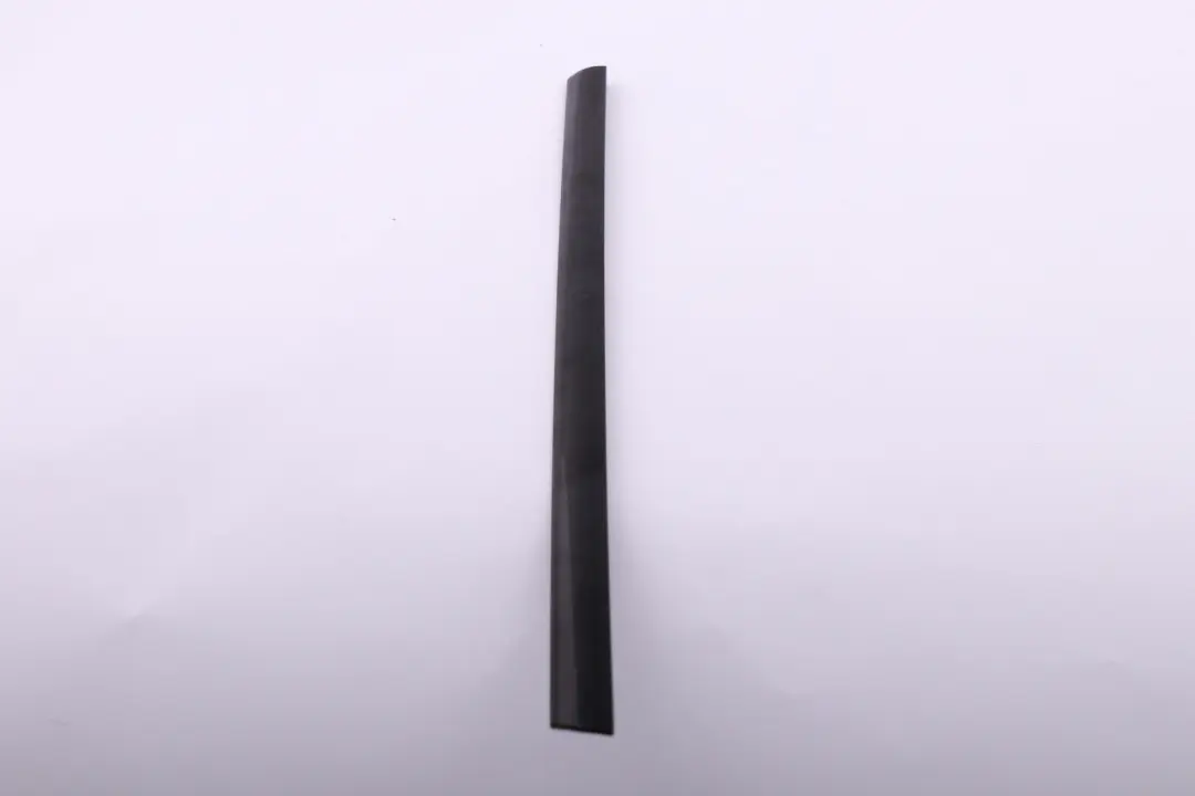 Baguette Fenetre Laterale Arriere Linksglanzschwarz Noir pour BMW X5 E53 à propos du numéro de pièce 8257935 BMW X5 E53 Baguette Fenetre Laterale Arriere Linksglanzschwarz Noir - SKU 8257935 - Numéro de pièce 8257935