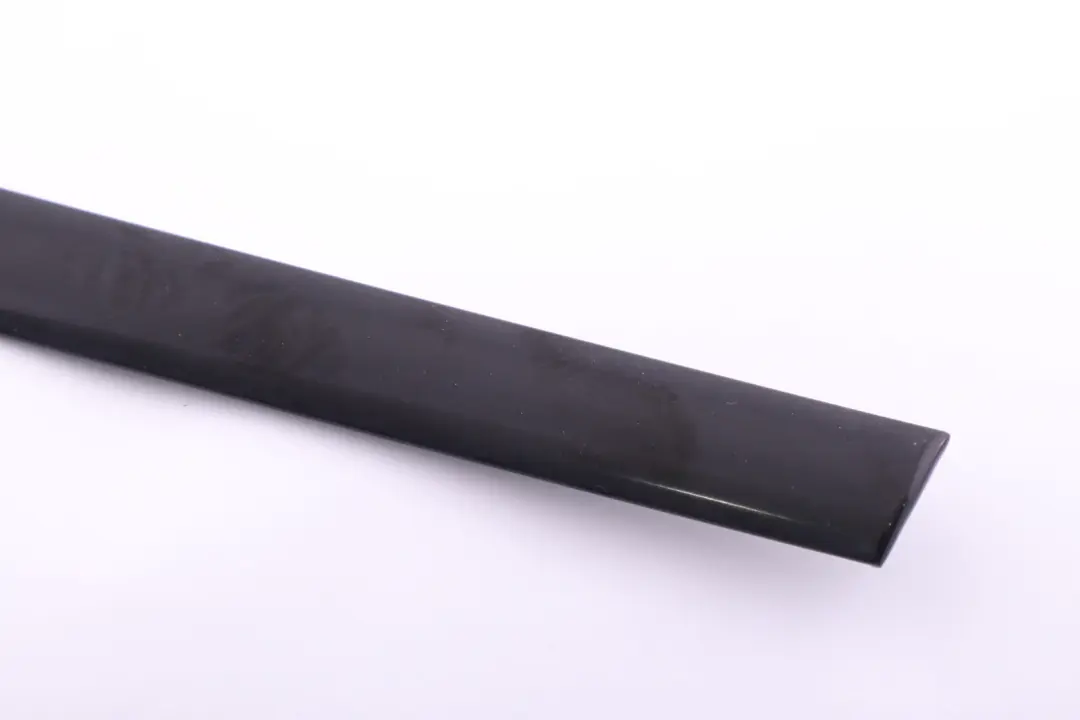 BMW X5 E53 Baguette Fenetre Laterale Arriere Rechtsglanz Noir - SKU 8257936-1 - Numéro de pièce 8257936