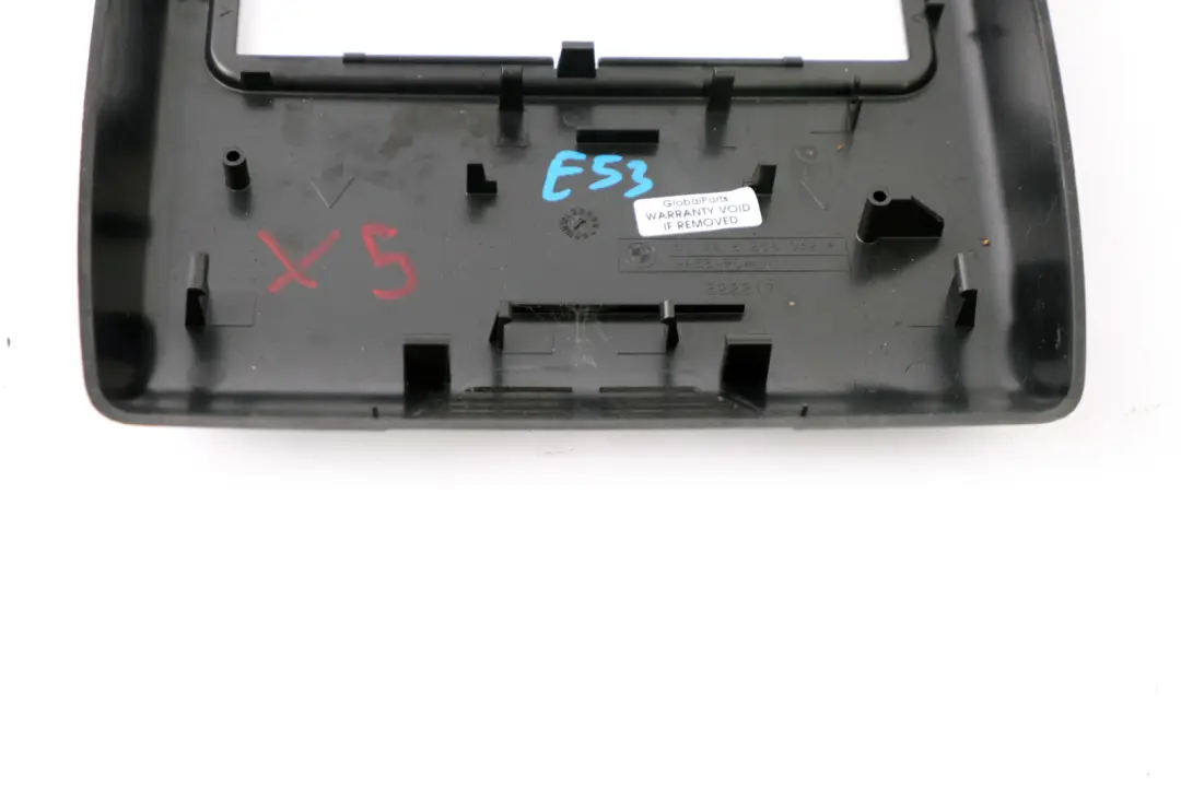 Blende Konsole Himmel Hinten Schwarz 8258041 für BMW X5 er E53 mit Teilenummer 8258042 BMW X5 er E53 Blende Konsole Himmel Hinten Schwarz 8258041 - SKU 8258042 - Teilenummer 8258042