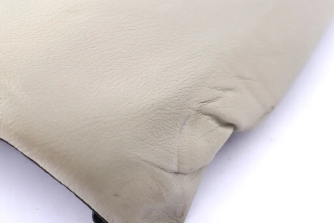 X5-er E53 Carenage Lateral Cuir Vert Pastel Vert Arriere Droite pour BMW à propos du numéro de pièce 8258406 BMW X5-er E53 Carenage Lateral Cuir Vert Pastel Vert Arriere Droite - SKU 8258406 - Numéro de pièce 8258406