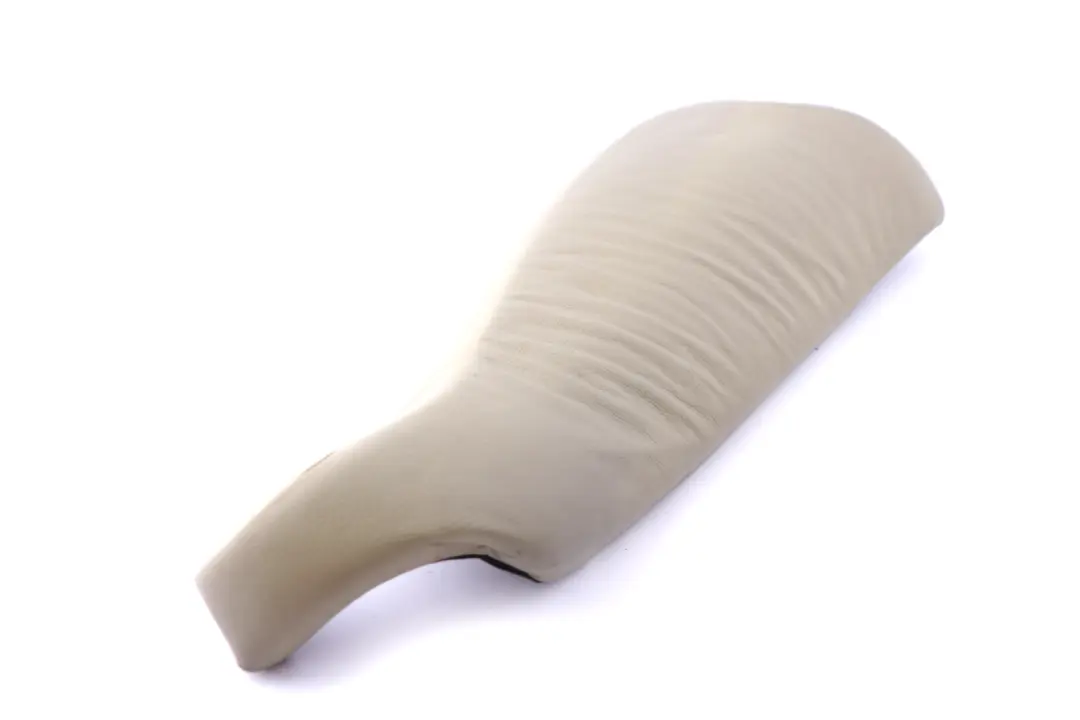 Skórzana osłona tył prawy zielona do BMW X5 E53 o numerze 8258406 BMW X5 E53 Skórzana osłona tył prawy zielona - SKU 8258406 - Numer Części 8258406