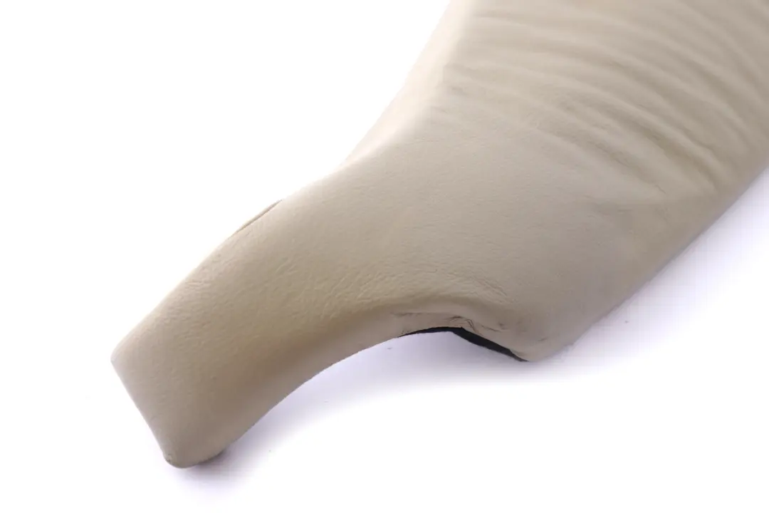 X5-er E53 Rivestimento Laterale Pelle Verde Pastello Posteriore Dx per BMW con numero di parte 8258406 BMW X5-er E53 Rivestimento Laterale Pelle Verde Pastello Posteriore Dx - SKU 8258406 - Numero di parte 8258406