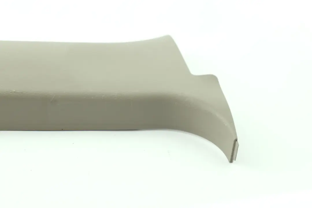 Capot Colonne Centre en Bas a Gauche Pastel Vert pour BMW X5 E53 à propos du numéro de pièce 8211905 BMW X5 E53 Capot Colonne Centre en Bas a Gauche Pastel Vert - SKU 8259255 - Numéro de pièce 8211905