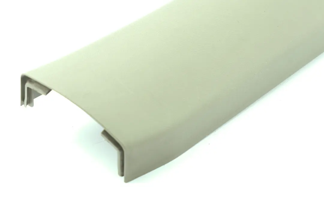 Columna Central Inferior Pilar Trim Panel Derecho para BMW E53 con número de pieza 8259256 BMW E53 Columna Central Inferior Pilar Trim Panel Derecho - SKU 8259256 - Número de pieza 8259256