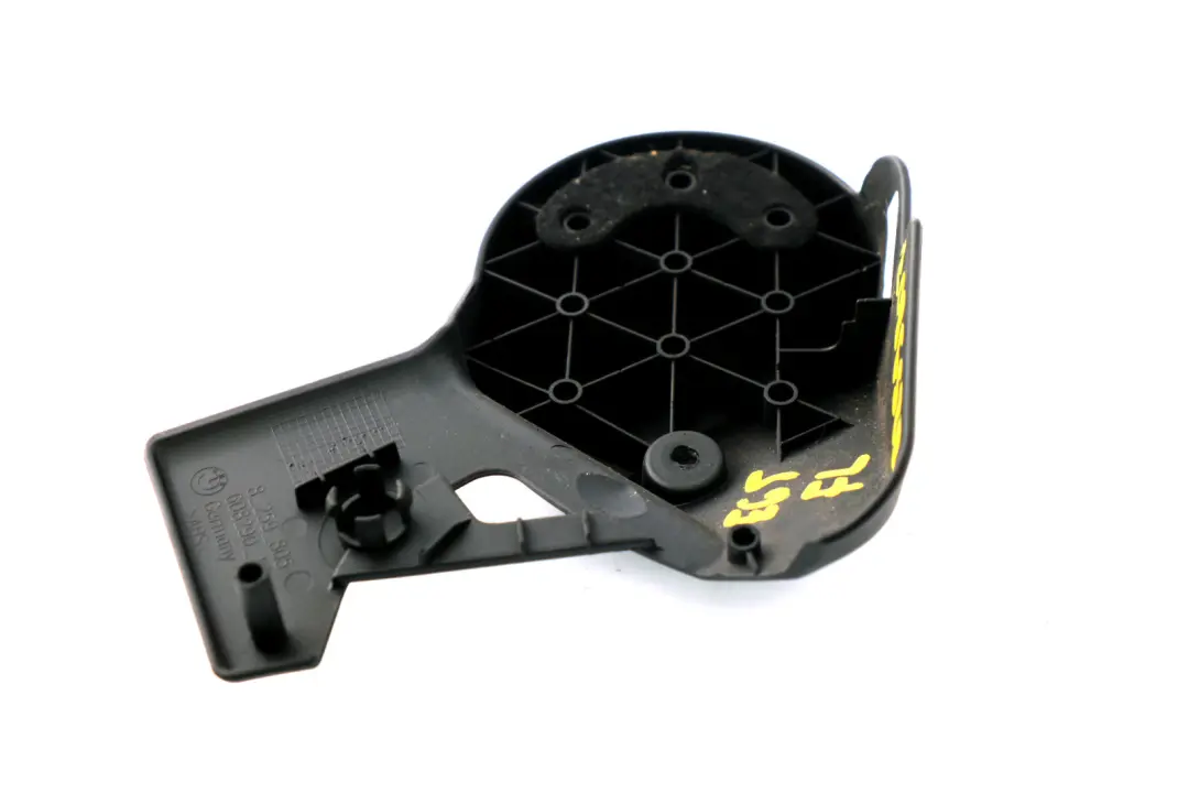 Front Seat Inner Left N/S Covering Cover Black to BMW 7 Series E65 E66 with Part number 8259805 BMW 7 Series E65 E66 Front Seat Inner Left N/S Covering Cover Black - SKU 8259807 - Part number 8259805