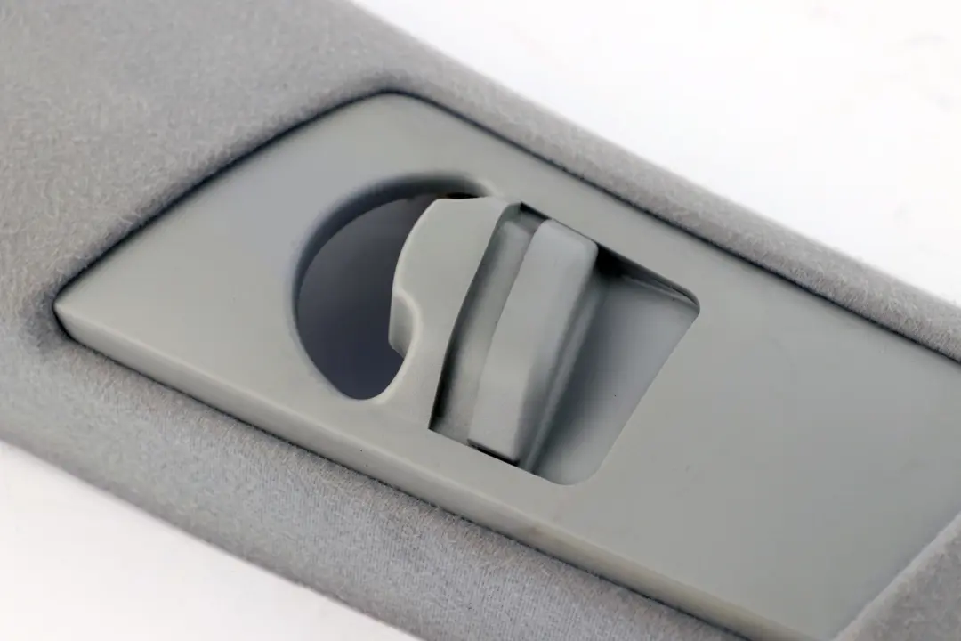 Trim Panel Left Upper Centre Column ITS N/S Hellgrau 8211907 to BMW X5 Series E53 with Part number 8259813 BMW X5 Series E53 Trim Panel Left Upper Centre Column ITS N/S Hellgrau 8211907 - SKU 8259813 - Part number 8259813