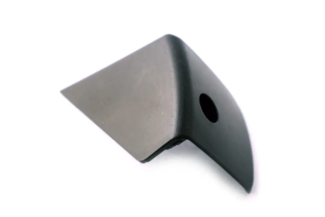 Osłona Obudowa Plastik Prawy Przód 8099258 do BMW E46 Coupe o numerze 8260846 BMW E46 Coupe Osłona Obudowa Plastik Prawy Przód 8099258 - SKU 8260846 - Numer Części 8260846