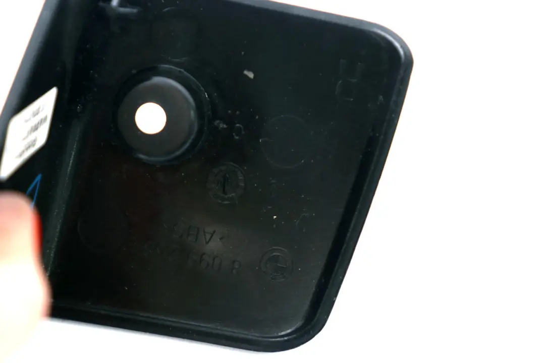 Série 3 E46 Coupé Compact Couvre Siège Avant Droit Noir 8099258 pour BMW à propos du numéro de pièce 8260846 BMW Série 3 E46 Coupé Compact Couvre Siège Avant Droit Noir 8099258 - SKU 8260846 - Numéro de pièce 8260846