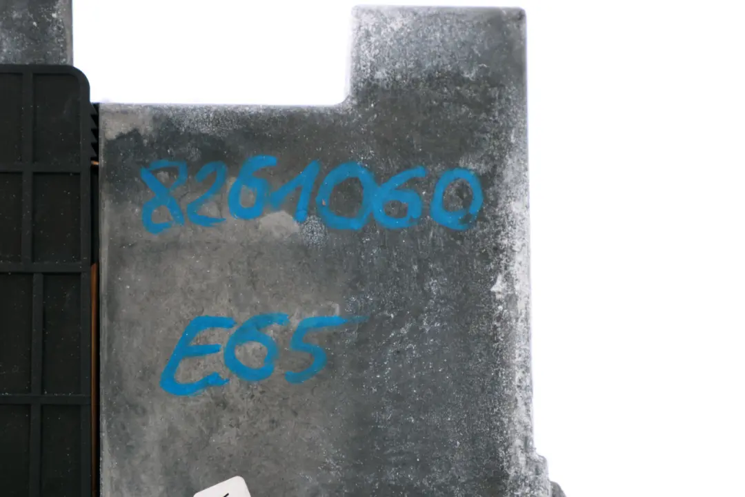 Dashboard Instrument Panel Carrier Bottom Drawer to BMW E65 E66 with Part number 8261060 BMW E65 E66 Dashboard Instrument Panel Carrier Bottom Drawer - SKU 8261060 - Part number 8261060