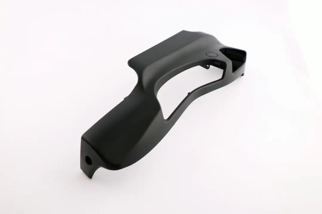 Recubrimiento Asiento Exterior Izquierdo Negro para BMW X3 X5 E83 E53 con número de pieza 8261323 BMW X3 X5 E83 E53 Recubrimiento Asiento Exterior Izquierdo Negro - SKU 8261323 - Número de pieza 8261323