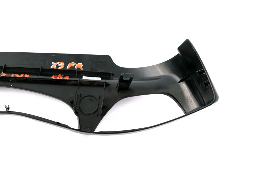 BMW X3 X5 er E83 E53 Blende Sitz Aussen Rechts Schwarz - SKU 8261324 - Teilenummer 8261324