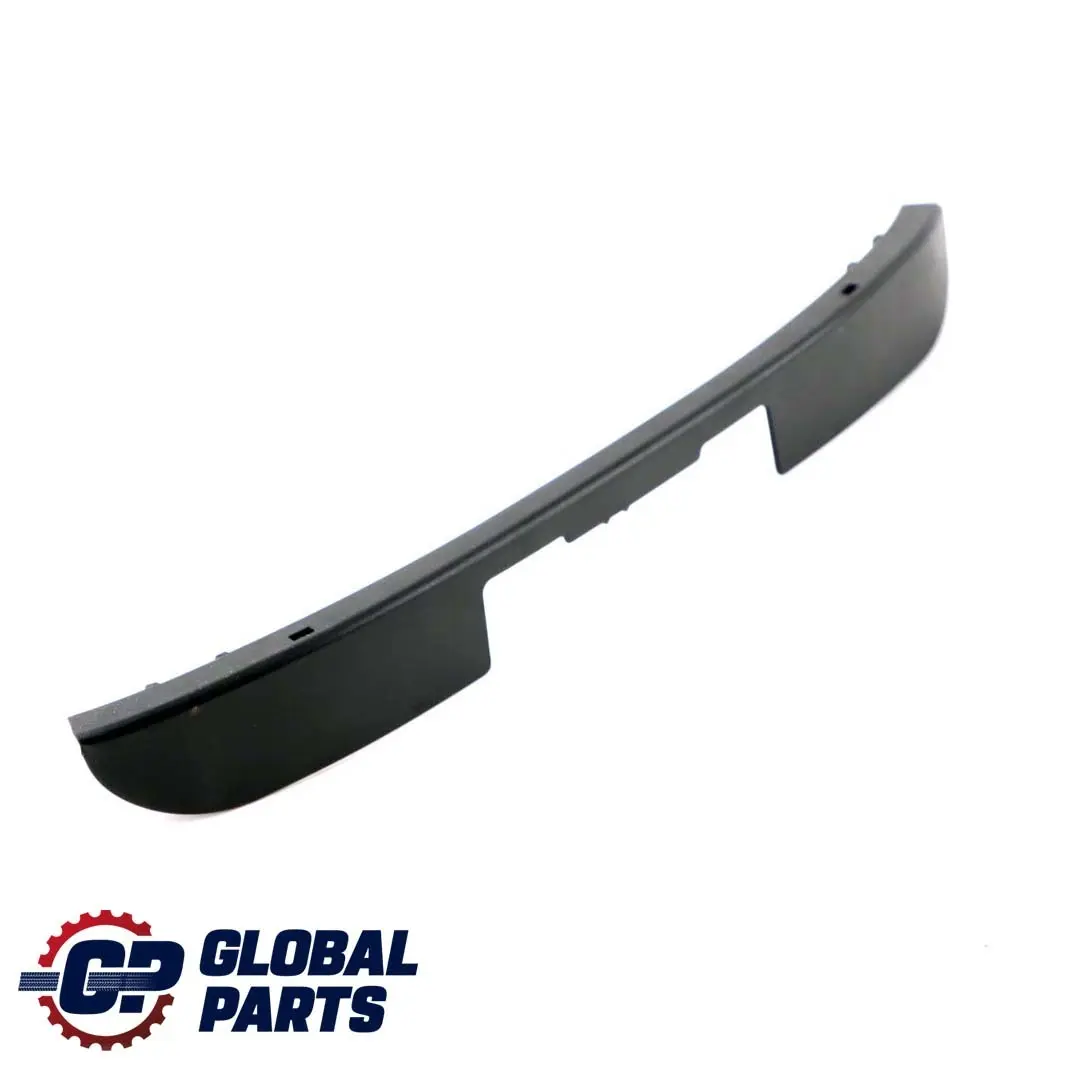 BMW E46 Couvre siege avant - Garniture inferieure noire - SKU 82617352 - Numéro de pièce 82617352