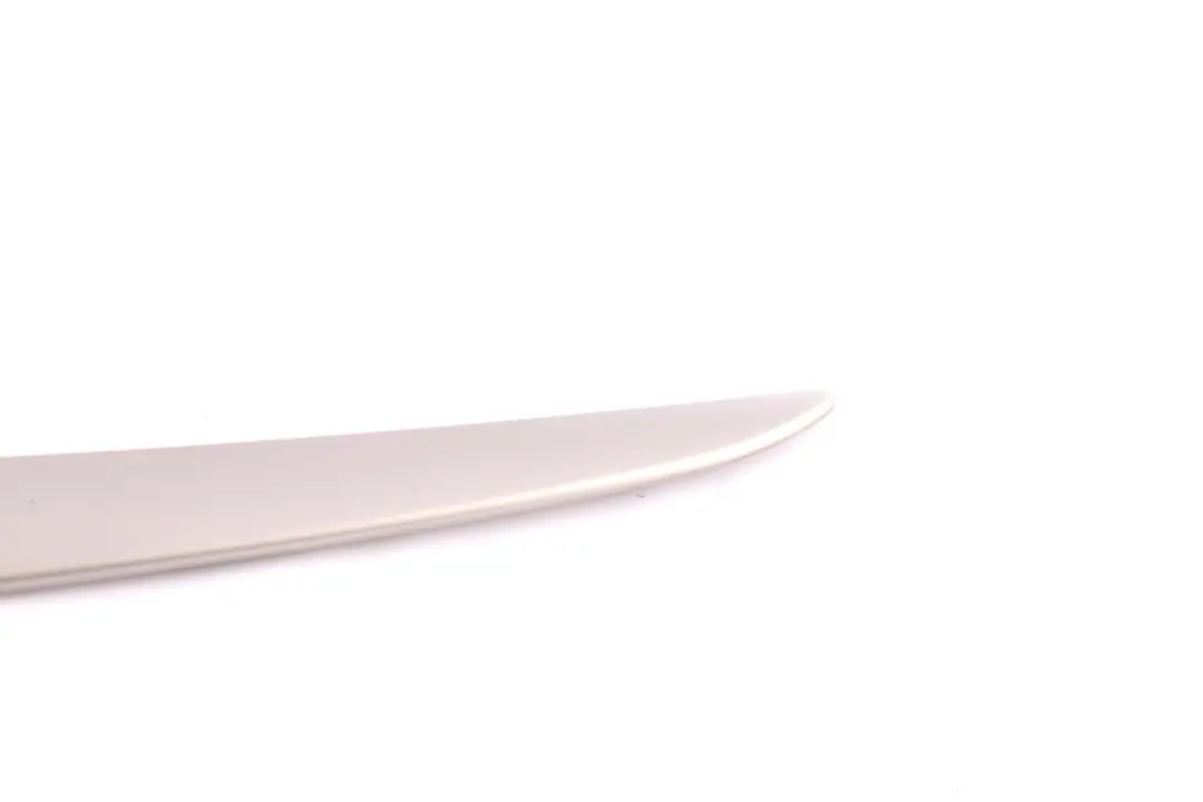 Moulure Porte Arriere Gauche Titan Argent pour BMW X5 E53 à propos du numéro de pièce 8265479 BMW X5 E53 Moulure Porte Arriere Gauche Titan Argent - SKU 8261753 - Numéro de pièce 8265479