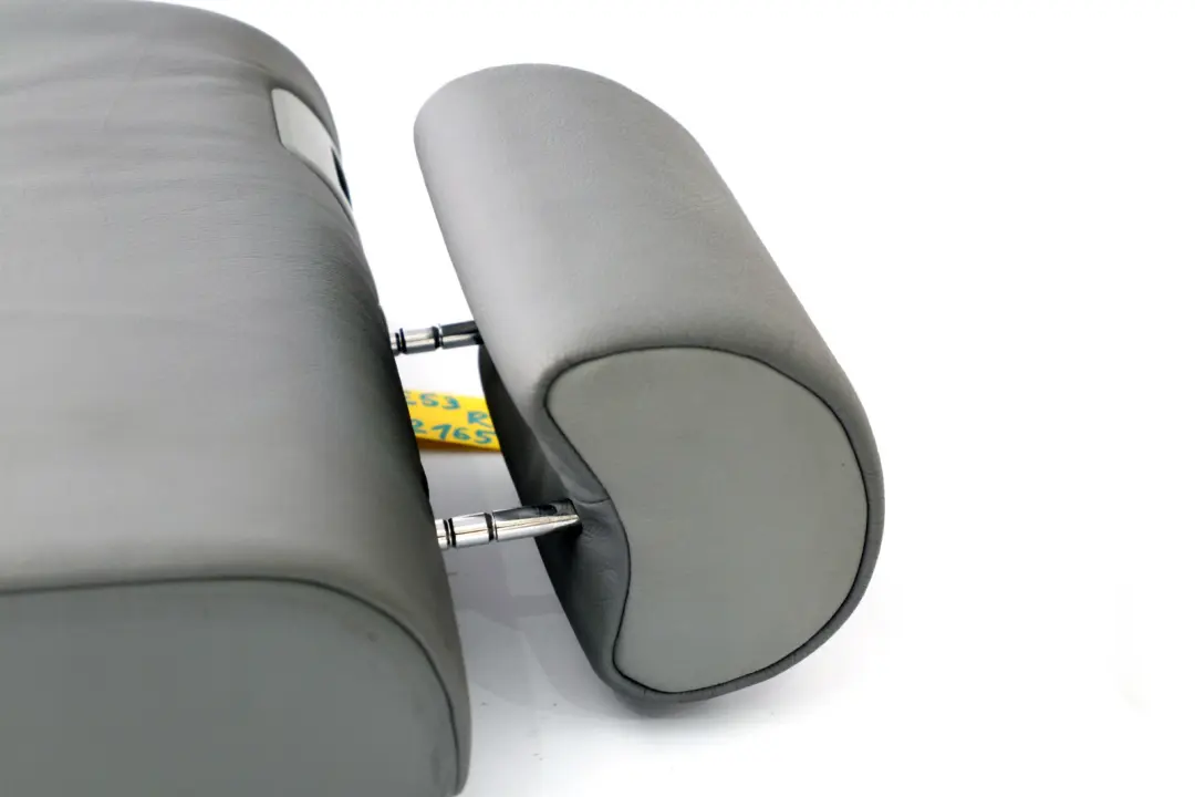 Bezug Lehne Hinten Rechts Leder Grau für BMW X5 er E53 mit Teilenummer 8262165 BMW X5 er E53 Bezug Lehne Hinten Rechts Leder Grau - SKU 8262165 - Teilenummer 8262165