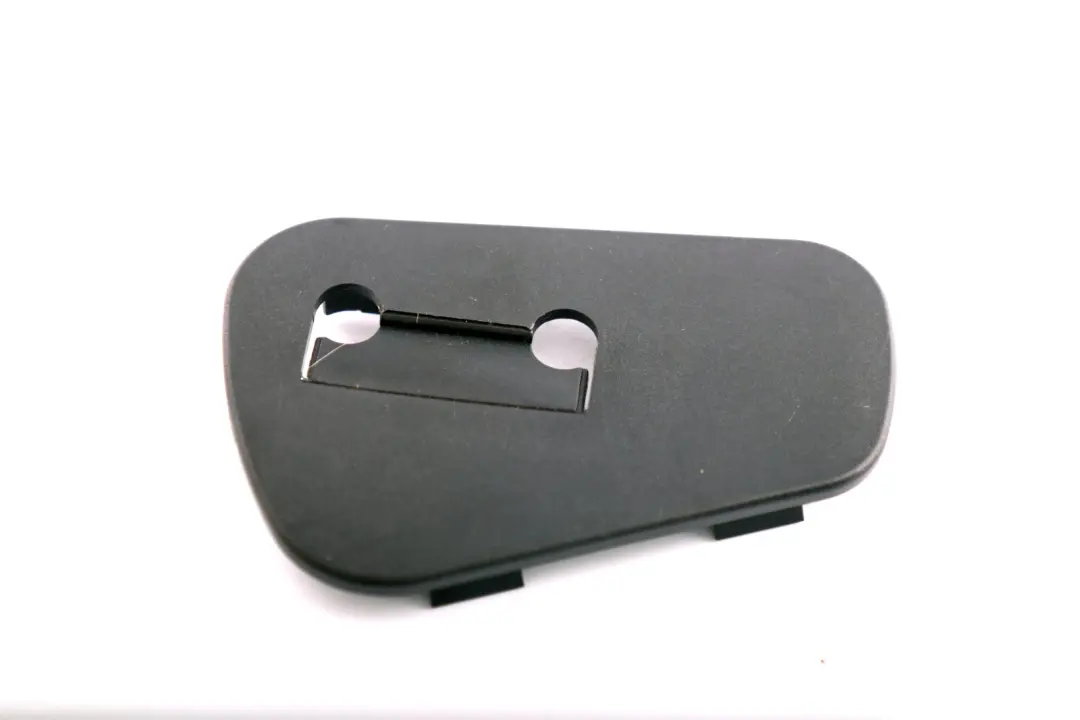 BMW 3 X3 Series E46 E83 E83N LCI Rear Right O/S Trim Cover Bracket Black - SKU 8262250 - Part number 8262250