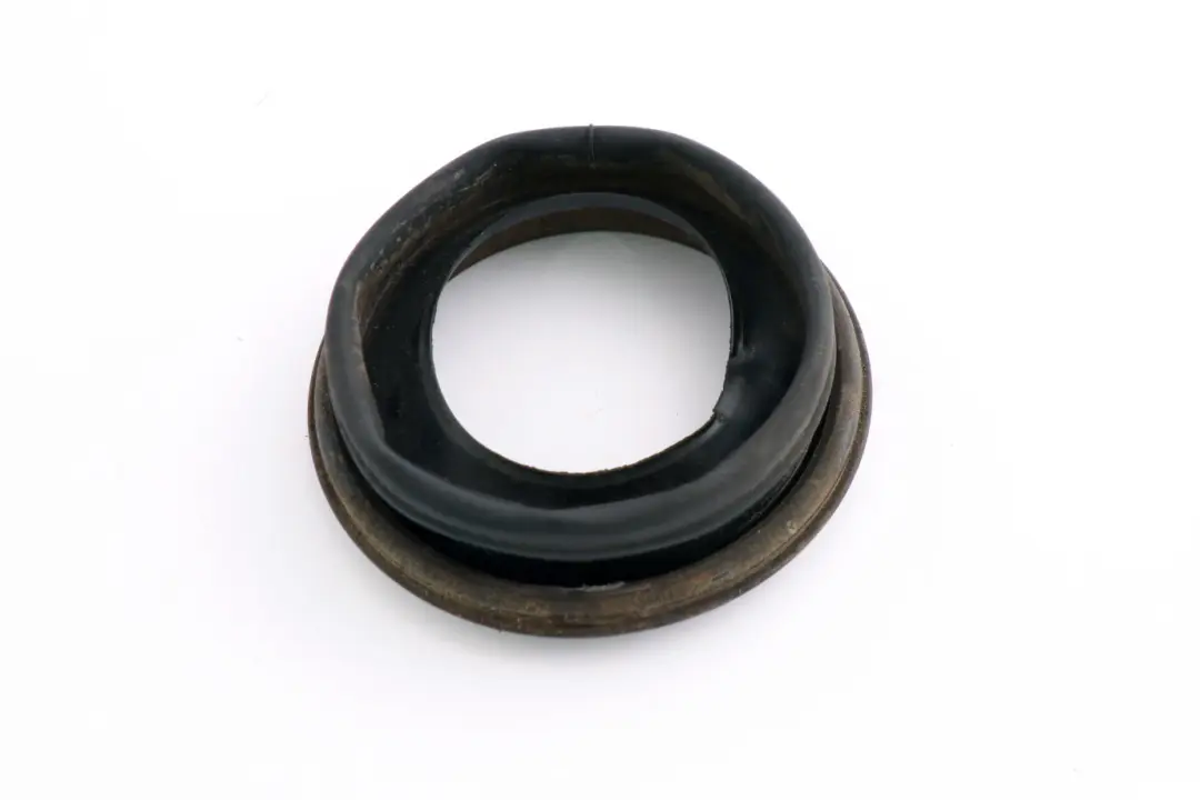 BMW X5 Series E53 Fuel Tank Filler Rubber Seal Cover Pot - SKU 8262703 - Part number 7034150