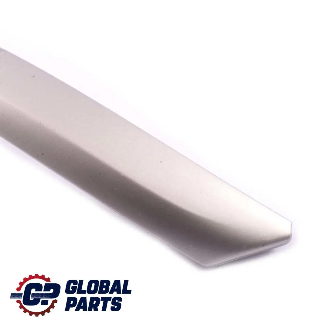 Embellecedor De puerta delantera derechaBMW E53 Asidero Titan II para con número de pieza 8262812 Embellecedor De puerta delantera derechaBMW E53 Asidero Titan II - SKU 8262812-1 - Número de pieza 8262812