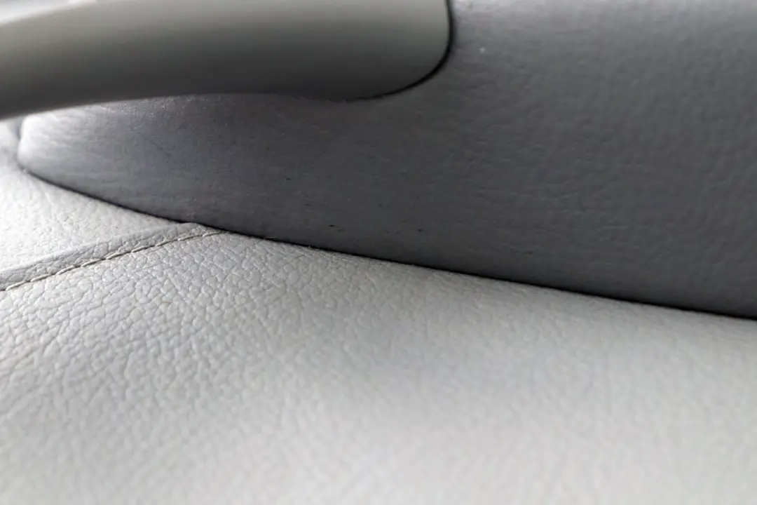 Left N/S Door Card Grey Leather Interior Trim Panel to BMW X5 Series E53 Rear with Part number 8264301 BMW X5 Series E53 Rear Left N/S Door Card Grey Leather Interior Trim Panel - SKU 8264301 - Part number 8264301