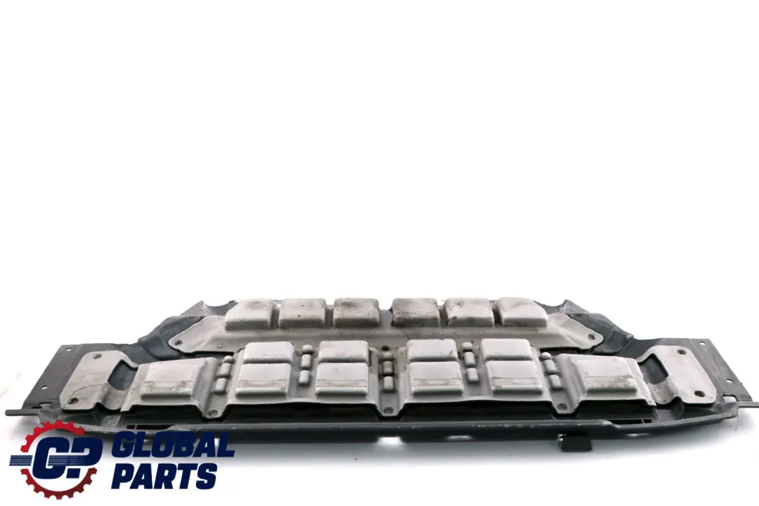 Schermatura Scompartimento Motore Frontale per BMW X5 E53 Diesel con numero di parte 8265652 BMW X5 E53 Diesel Schermatura Scompartimento Motore Frontale - SKU 8265652 - Numero di parte 8265652