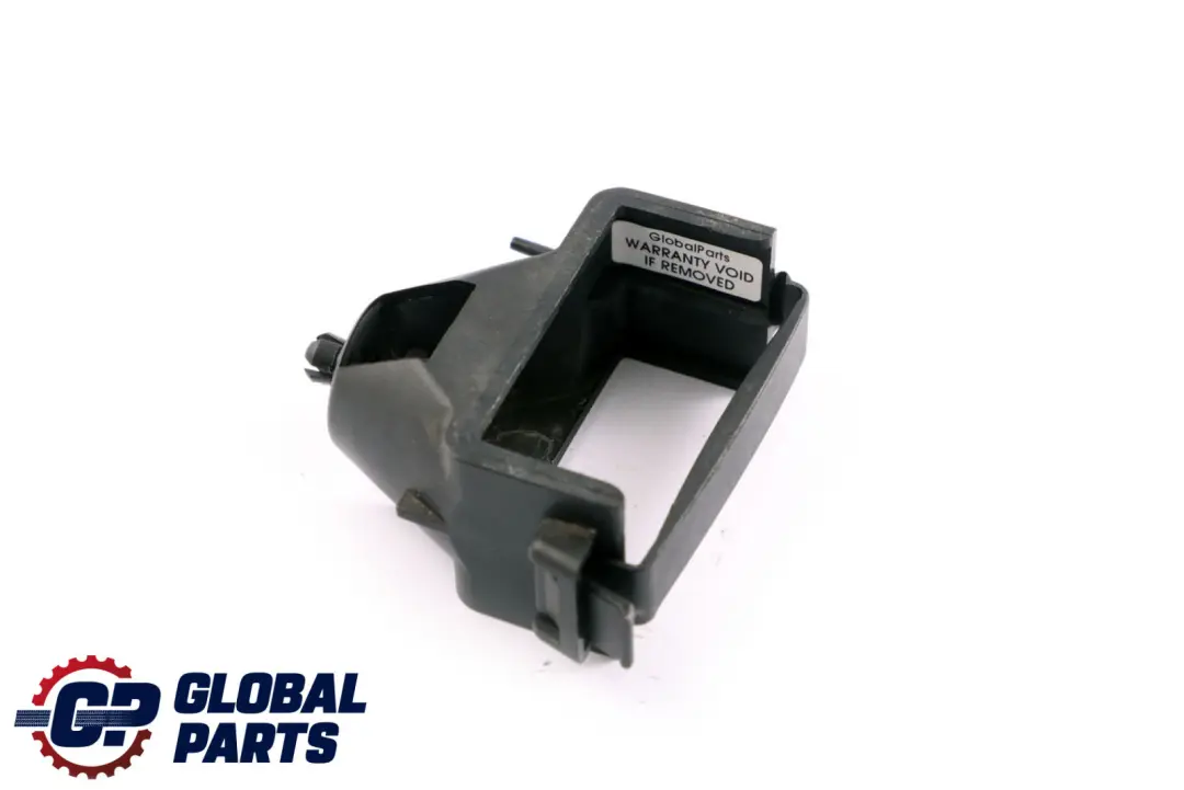 Soporte Para Triangulo De Advertencia De Peligro Negro para BMW E46 con número de pieza 8265682 BMW E46 Soporte Para Triangulo De Advertencia De Peligro Negro - SKU 8265682 - Número de pieza 8265682