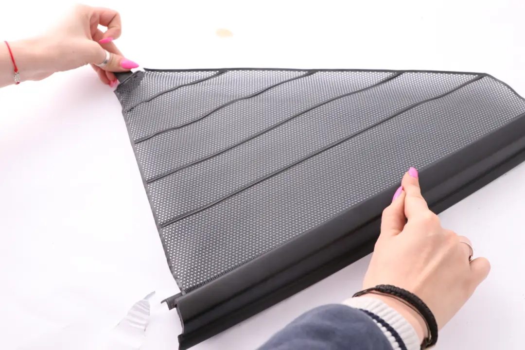 BMW X5 E53 Osłona Roleta Przeciwsłoneczna Szyby Drzwi Lewy Tył - SKU 8266357 - Numer Części 8266357