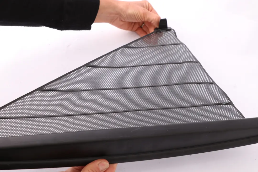 arrière droite Sun Blind Dunkel Grau pour BMW X5 E53 Porte à propos du numéro de pièce 8266358 BMW X5 E53 Porte arrière droite Sun Blind Dunkel Grau - SKU 8266358 - Numéro de pièce 8266358