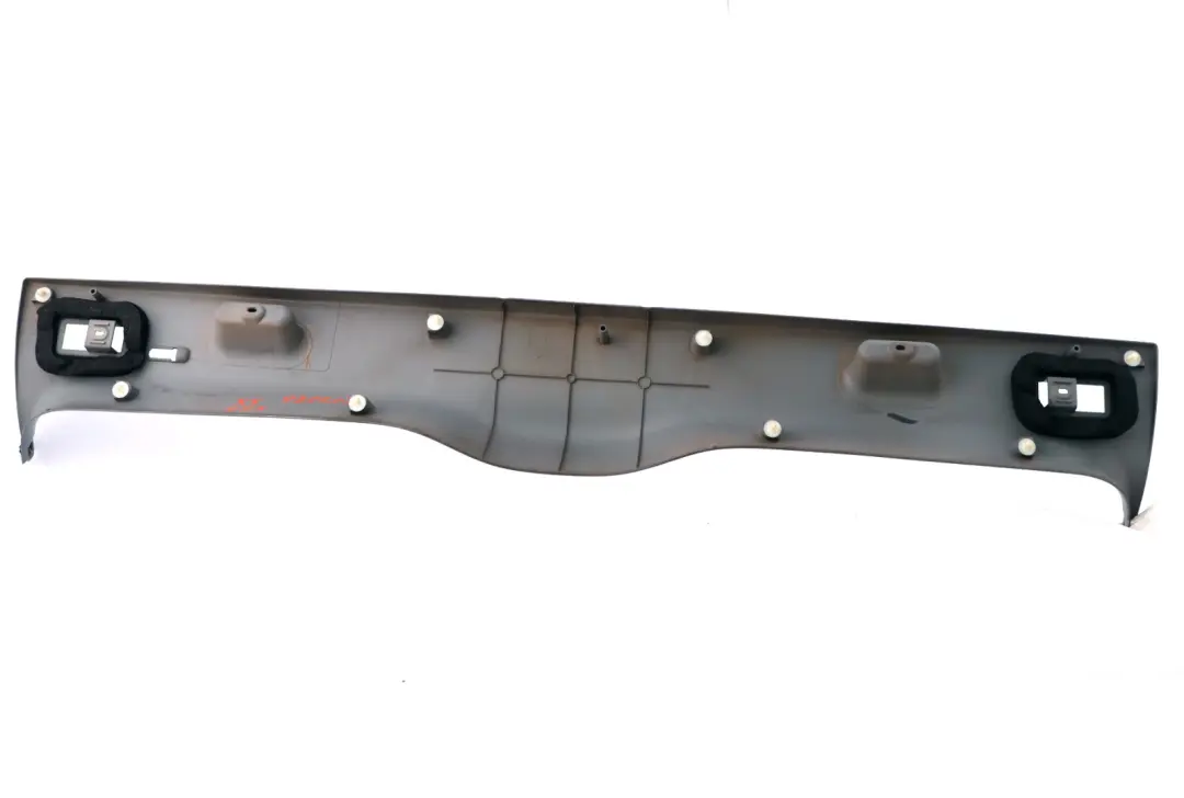 BMW X5 er E53 Verkleidung Heckklappe Mitte Grau - SKU 8266639 - Teilenummer 8266639