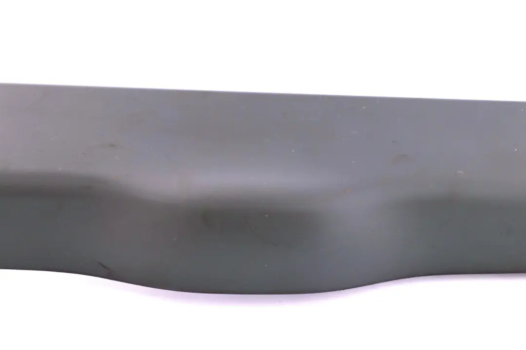BMW X5 er E53 Verkleidung Heckklappe Mitte Grau - SKU 8266639 - Teilenummer 8266639