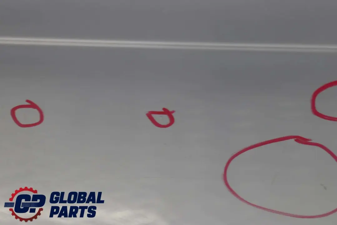 Tür Hinten Links Arktis Silber Metallic - 309 für BMW 5 E39 Limousine mit Teilenummer 8266721 BMW 5 E39 Limousine Tür Hinten Links Arktis Silber Metallic - 309 - SKU 8266721-AS - Teilenummer 8266721