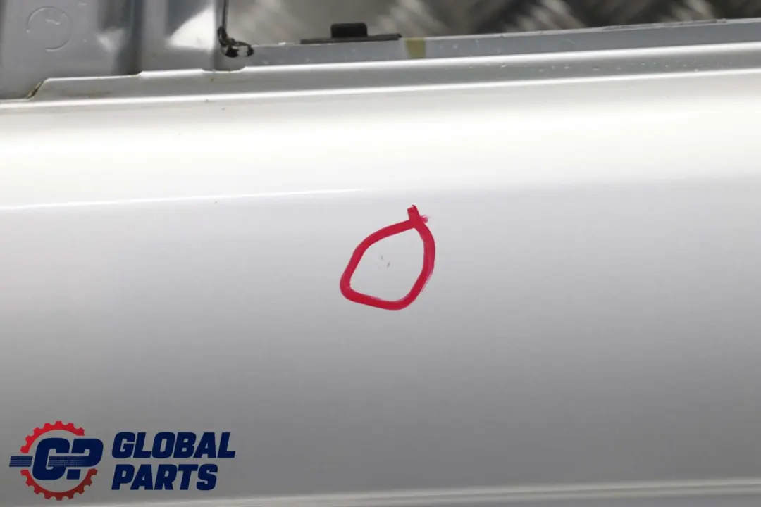 Porta Posteriore Sinistra Artico Argento Metallizzato - 309 per BMW E39 Berlina con numero di parte 8266721 BMW E39 Berlina Porta Posteriore Sinistra Artico Argento Metallizzato - 309 - SKU 8266721-AS - Numero di parte 8266721