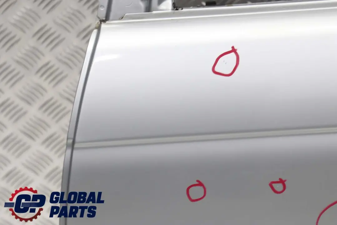 Berline Porte Arriere Gauche Arctique Argent Metallise - 309 pour BMW E39 à propos du numéro de pièce 8266721 BMW E39 Berline Porte Arriere Gauche Arctique Argent Metallise - 309 - SKU 8266721-AS - Numéro de pièce 8266721