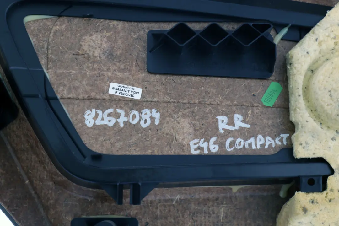 BMW 3 er E46 Compact Seitenverkleidung Hinten Rechts Anthrazit - SKU 8267084 - Teilenummer 8267084