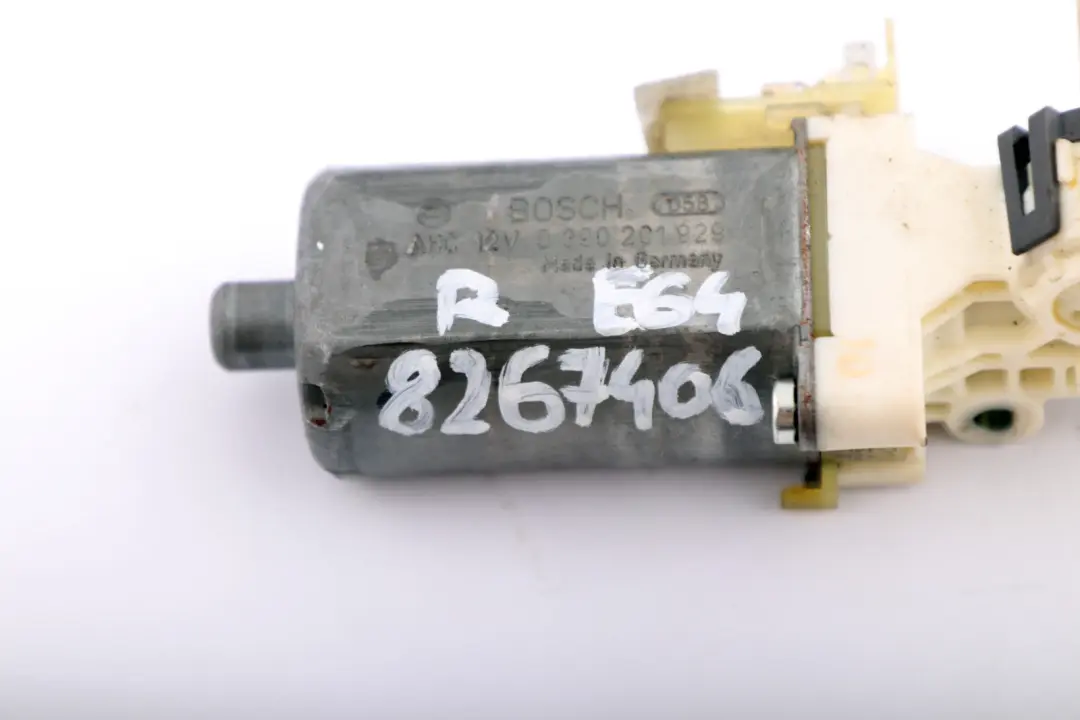  Headrest Adjustment BMW E46 E64 Front Right O/S Seat Actuator - SKU 8267406 - Part number 8267408